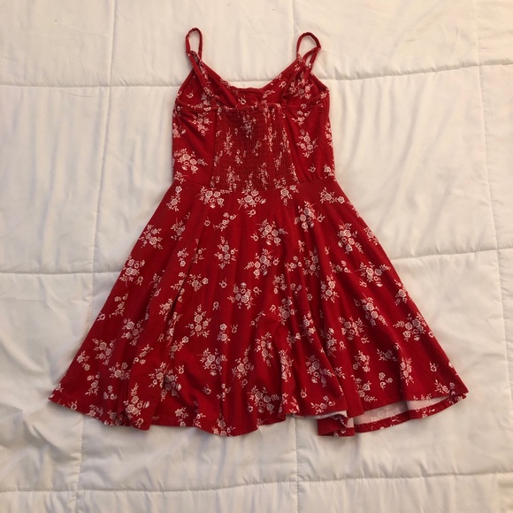 red mini dress - Picture 2 of 3